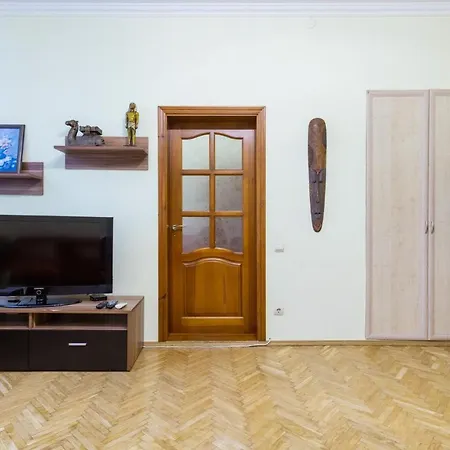 крутой спуск 6\2 Apartment Kyiv