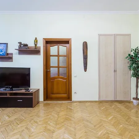 крутой спуск 6\2 Apartment